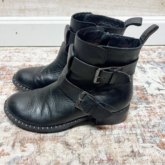 Gentle Souls Kenneth Cole Black Best Moto Ankle Bootie Boots Womens Size 7M - Picture 3 of 10